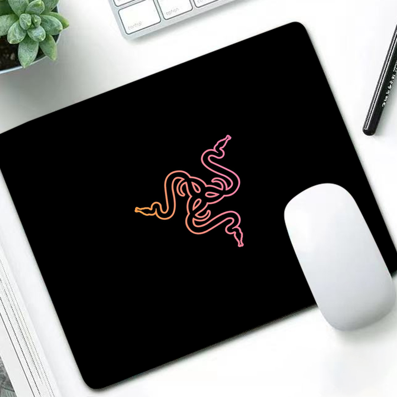 Razer Luxury Mouse Pad Anime G - огляд і ціна Tablet Cute Accessories